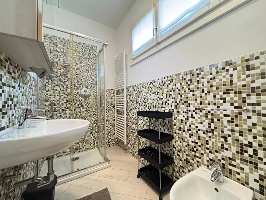 Immagine 21 di Appartamento in vendita  a Forte Dei Marmi