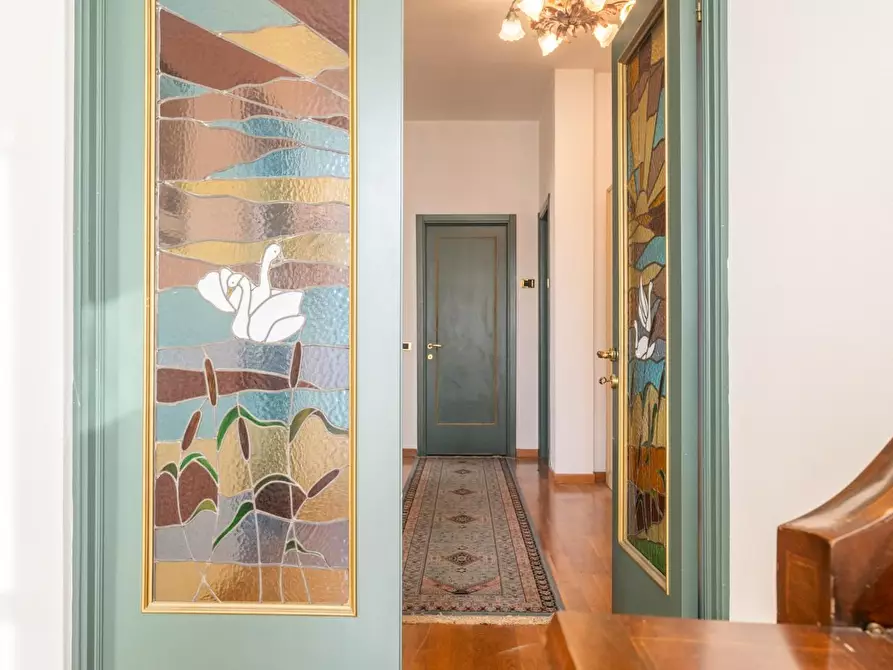 Immagine 48 di Villa in vendita  a Crespina Lorenzana