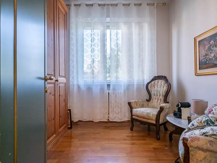 Immagine 56 di Villa in vendita  a Crespina Lorenzana