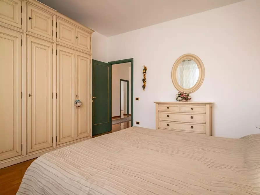 Immagine 54 di Villa in vendita  a Crespina Lorenzana