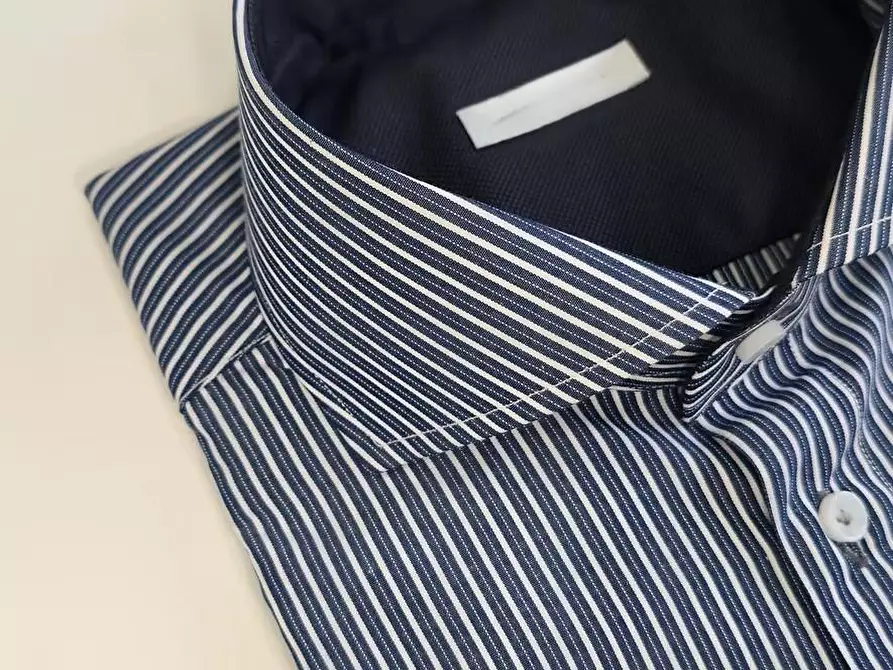 Immagine 9 di Attività commerciale in vendita  a Napoli