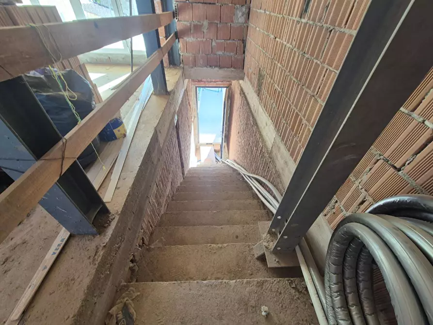 Immagine 8 di Rustico / casale in vendita  a Monteriggioni