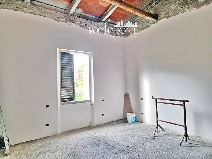 Immagine 12 di Terratetto in vendita  a Campi Bisenzio