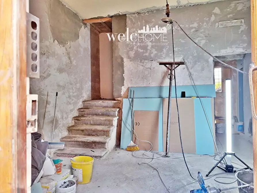 Immagine 1 di Terratetto in vendita  a Campi Bisenzio