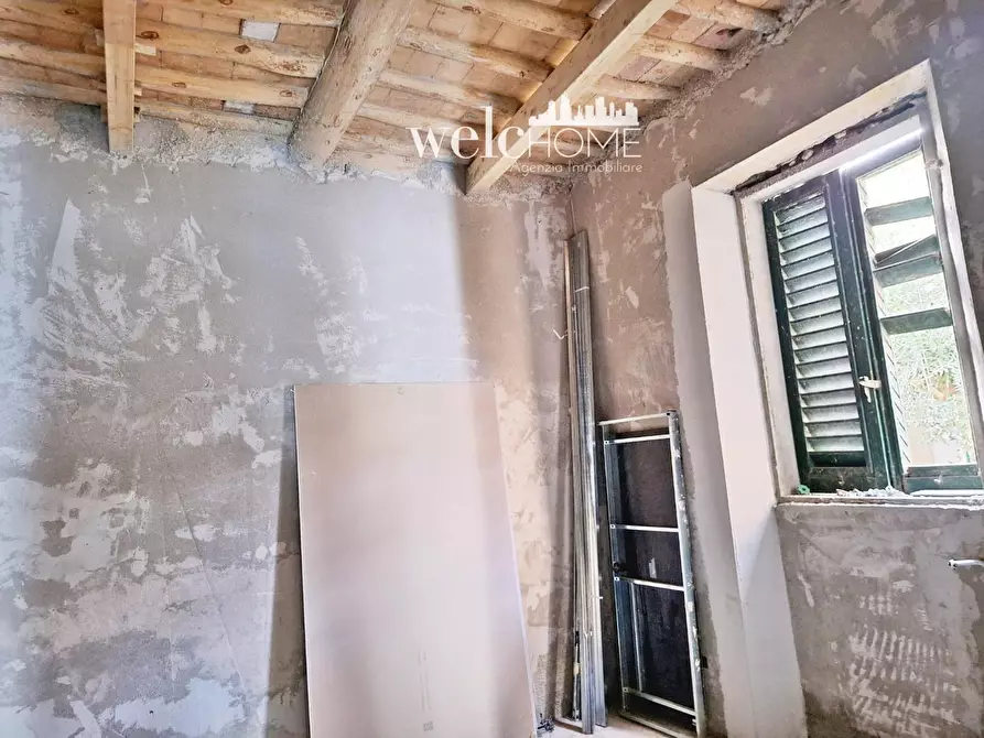 Immagine 11 di Terratetto in vendita  a Campi Bisenzio