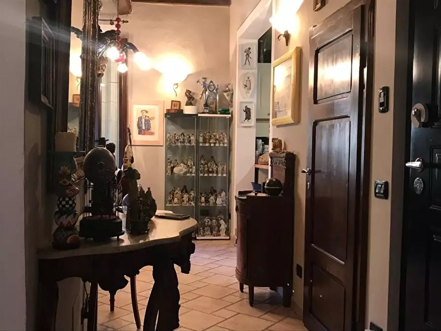 Immagine 2 di Appartamento in vendita  a Cecina