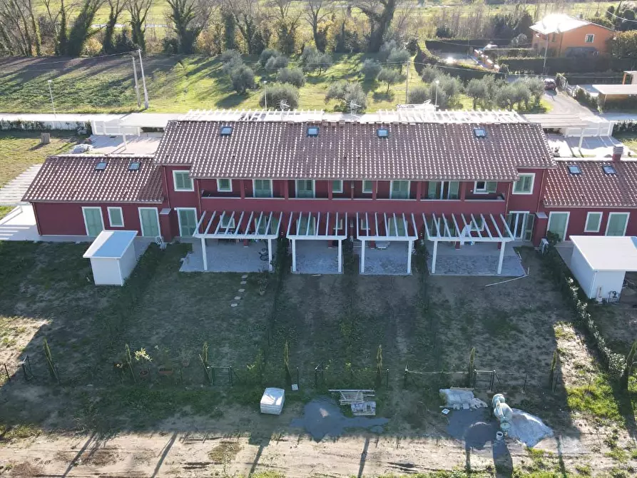 Immagine 29 di Villa in vendita  a Calcinaia