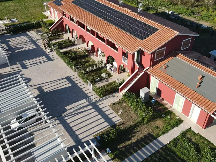 Immagine 32 di Villa in vendita  a Calcinaia