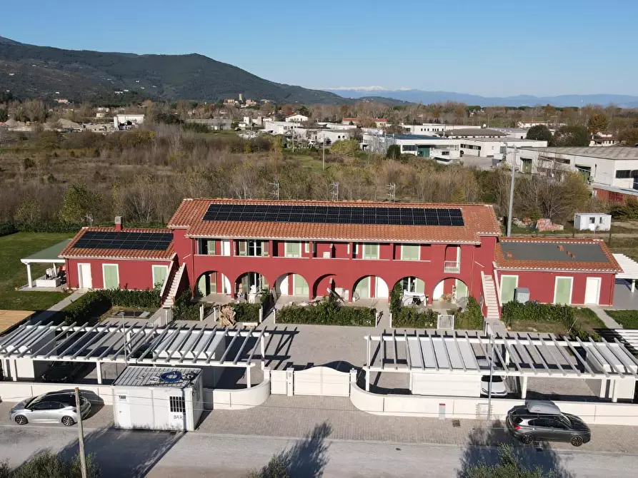 Immagine 24 di Villa in vendita  a Calcinaia