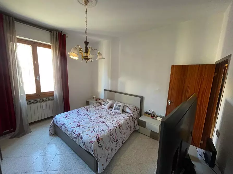 Immagine 4 di Appartamento in vendita  a Poggibonsi