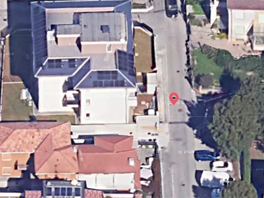 Immagine 12 di Capannone industriale in vendita  a Cesate