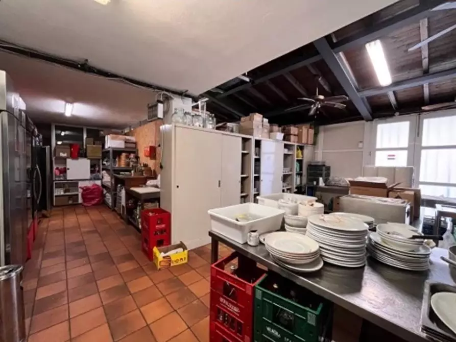 Immagine 6 di Capannone industriale in vendita  a Cesate