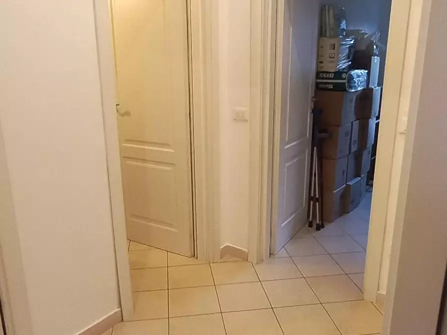 Immagine 4 di Appartamento in vendita  a Carrara