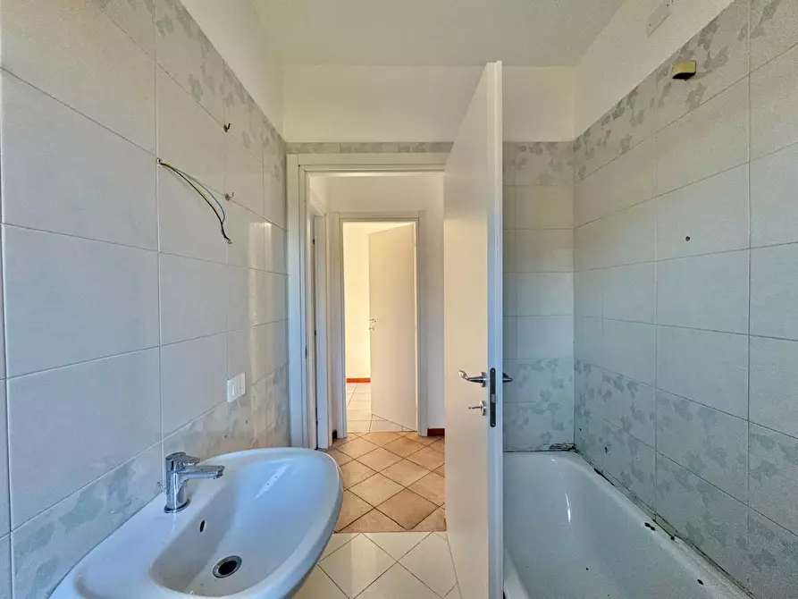 Immagine 8 di Appartamento in vendita  a Ponsacco