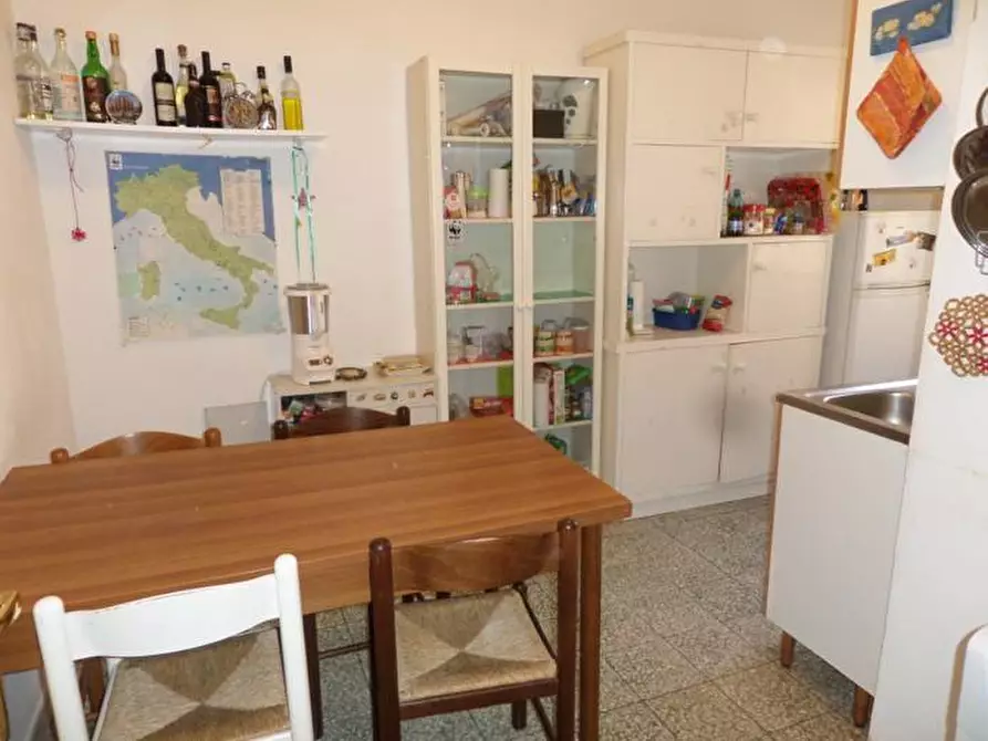 Immagine 4 di Appartamento in affitto  a Pisa