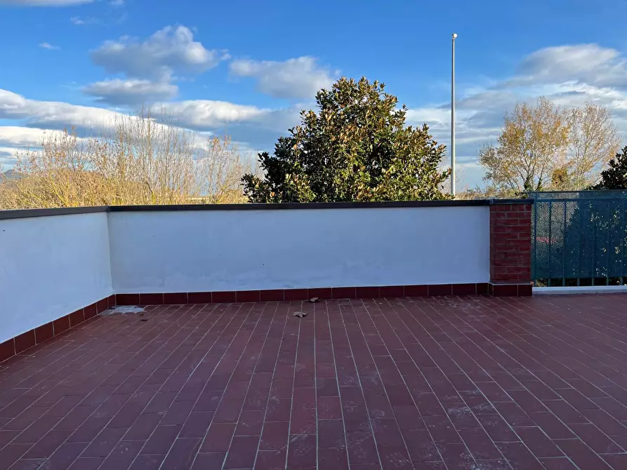 Immagine 20 di Appartamento in vendita  a Pisa