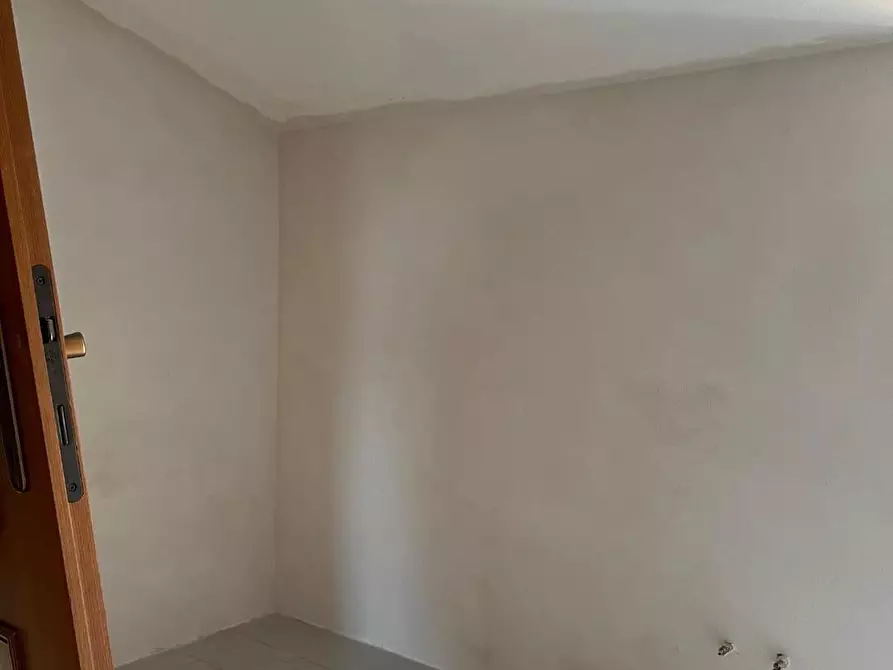 Immagine 16 di Appartamento in vendita  a Pisa