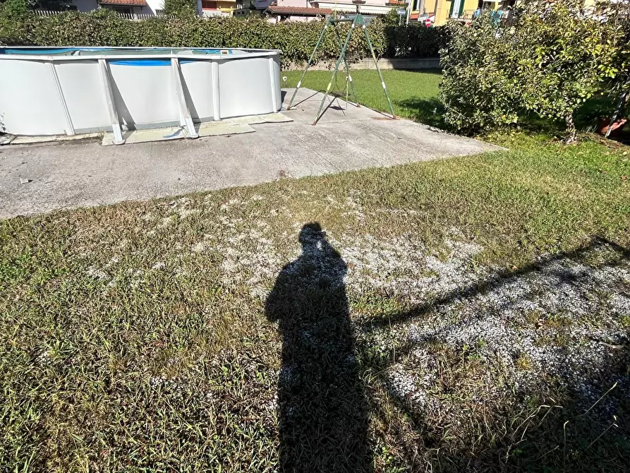 Immagine 3 di Casa indipendente in vendita  a Massa