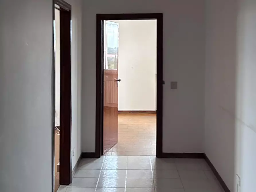 Immagine 9 di Appartamento in vendita  a Rosignano Marittimo