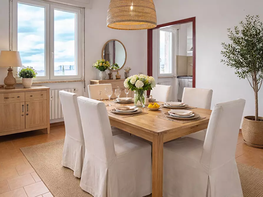 Immagine 5 di Appartamento in vendita  a Rosignano Marittimo