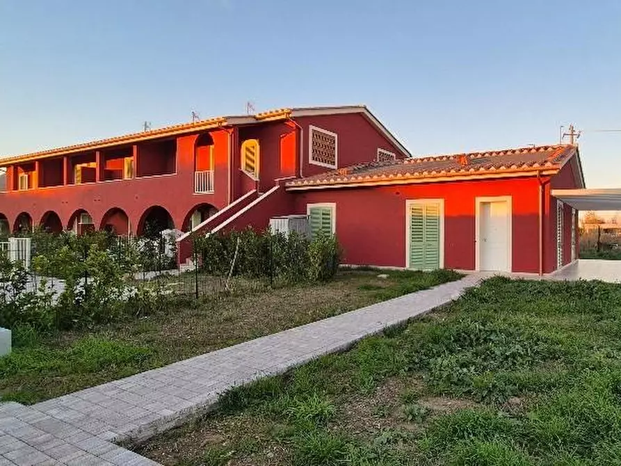 Immagine 13 di Villa in vendita  a Calcinaia