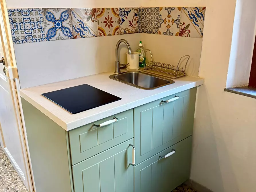 Immagine 4 di Appartamento in affitto  a Lucca