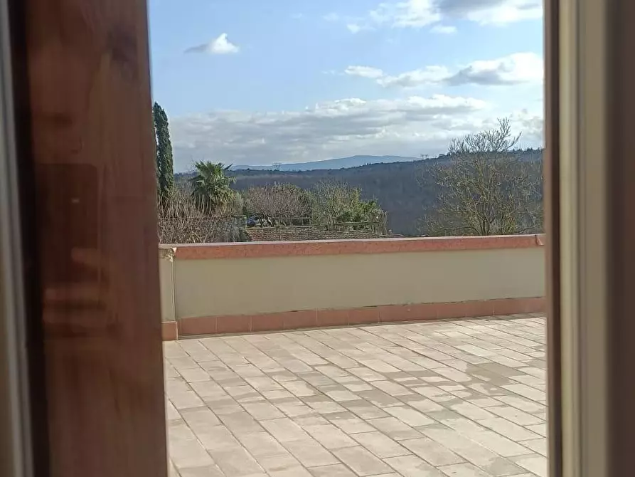 Immagine 18 di Appartamento in vendita  a Colle Di Val D'elsa