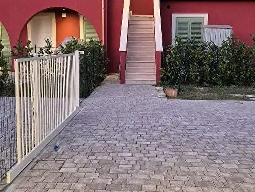 Immagine 3 di Appartamento in vendita  a Calcinaia