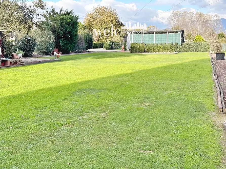 Immagine 2 di Appartamento in vendita  a Firenze