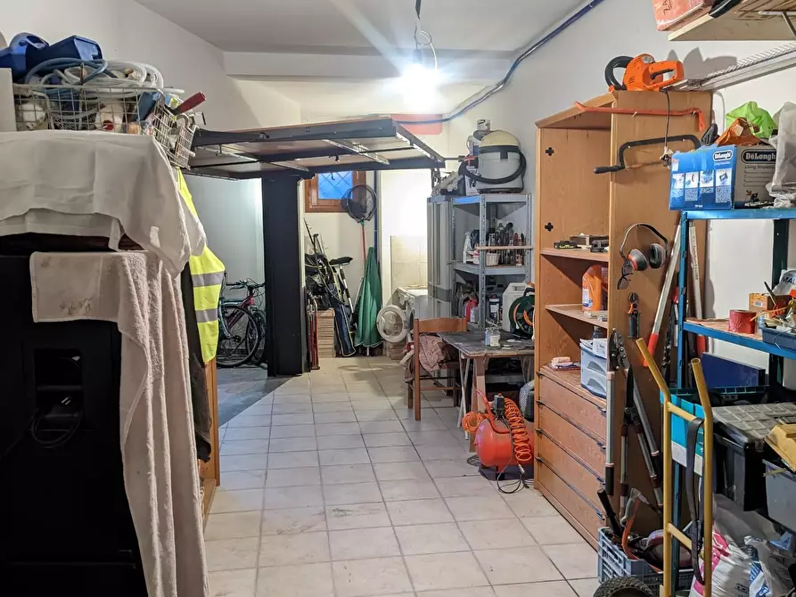 Immagine 18 di Appartamento in vendita  a Montopoli In Val D'arno