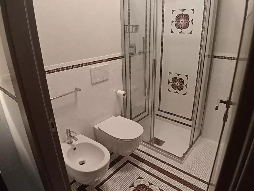 Immagine 7 di Mansarda in vendita  a Empoli