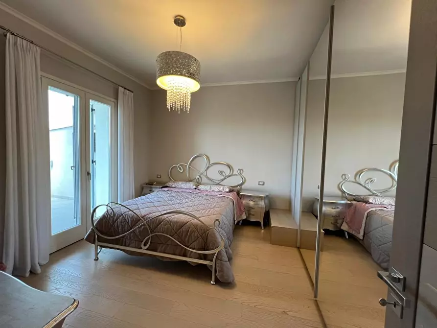 Immagine 9 di Mansarda in vendita  a Empoli