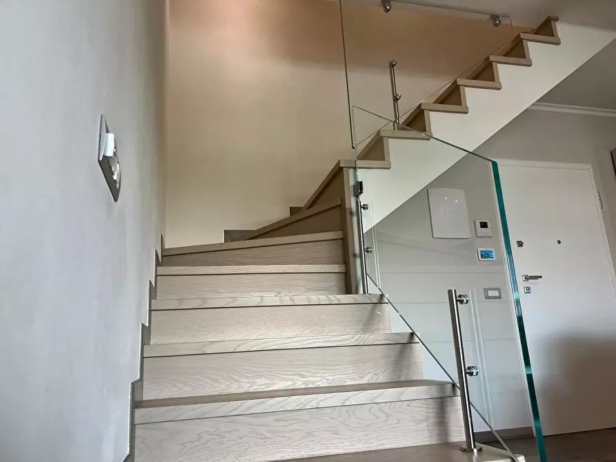 Immagine 6 di Mansarda in vendita  a Empoli