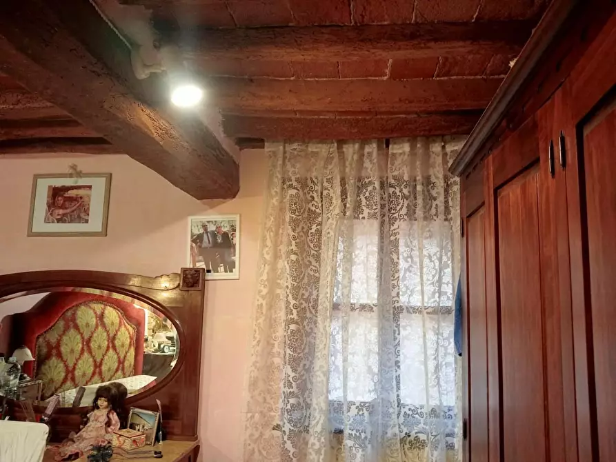 Immagine 12 di Appartamento in vendita  a Peccioli