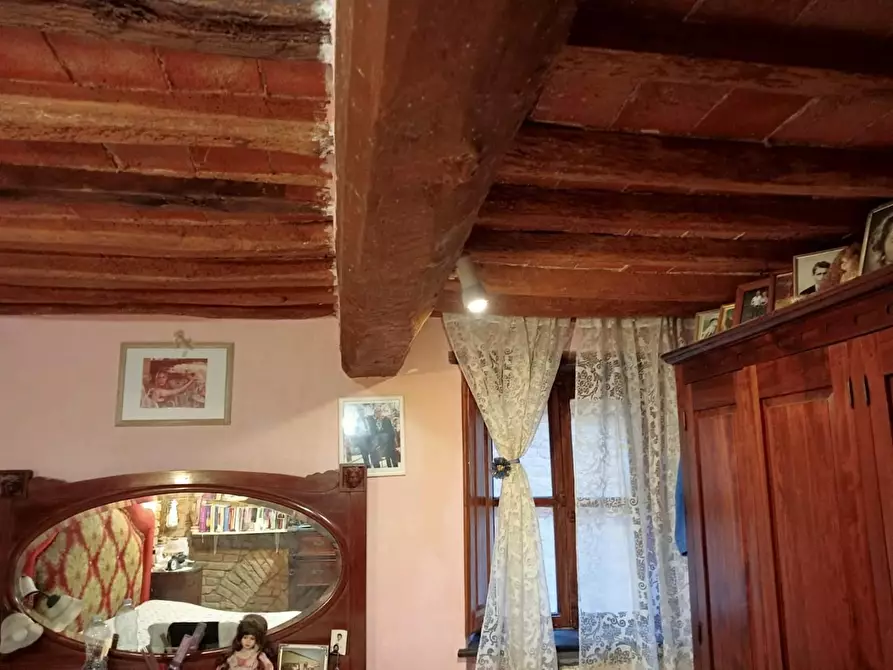 Immagine 11 di Appartamento in vendita  a Peccioli