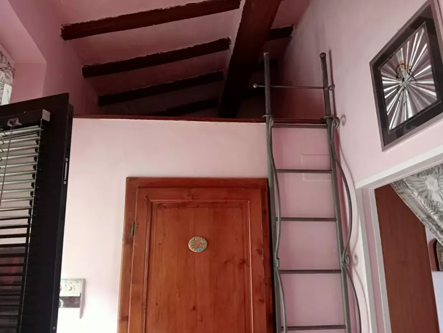 Immagine 5 di Appartamento in vendita  a Peccioli