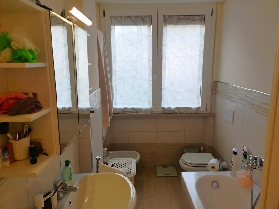 Immagine 29 di Appartamento in vendita  a Massa
