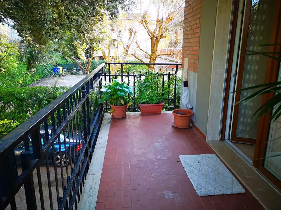 Immagine 33 di Appartamento in vendita  a Massa