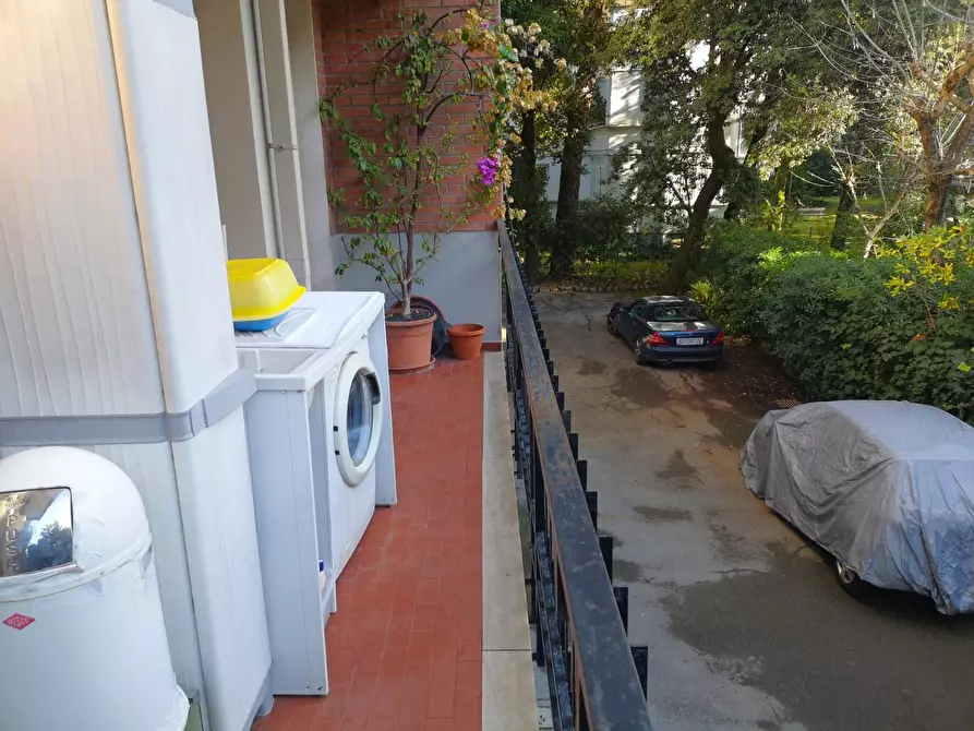 Immagine 37 di Appartamento in vendita  a Massa