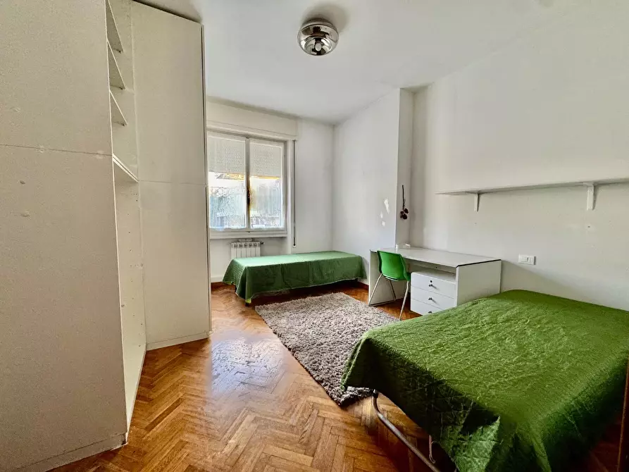 Immagine 16 di Appartamento in vendita  a Massa