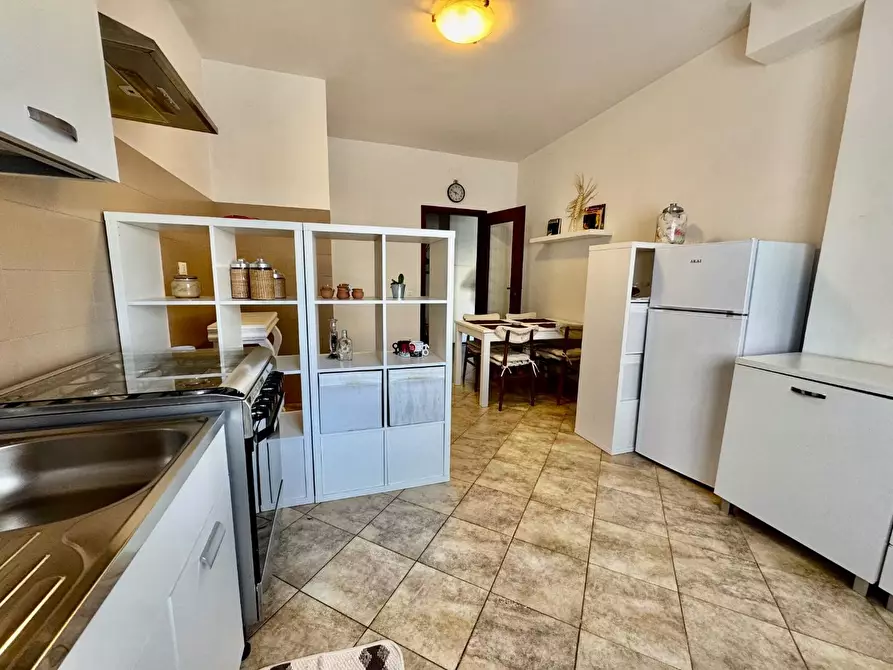 Immagine 6 di Appartamento in vendita  a Massa