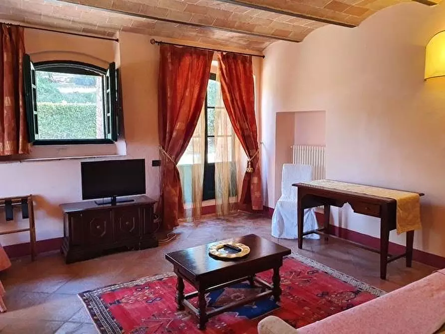 Immagine 29 di Casa colonica in vendita  a Casole D'elsa