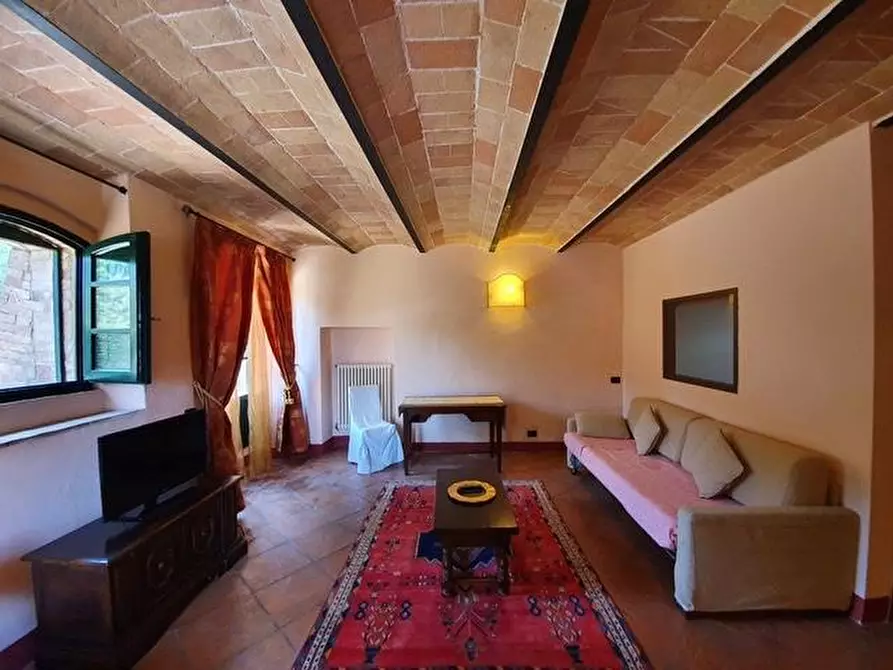 Immagine 28 di Casa colonica in vendita  a Casole D'elsa