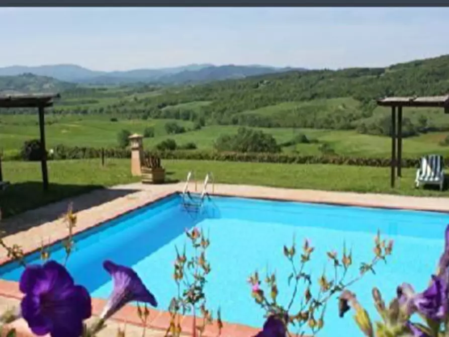 Immagine 7 di Casa colonica in vendita  a Casole D'elsa