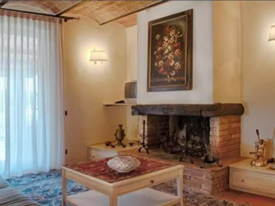 Immagine 22 di Casa colonica in vendita  a Casole D'elsa