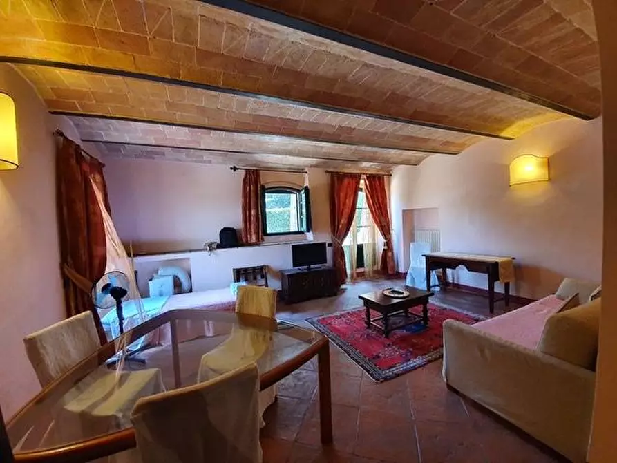 Immagine 27 di Casa colonica in vendita  a Casole D'elsa