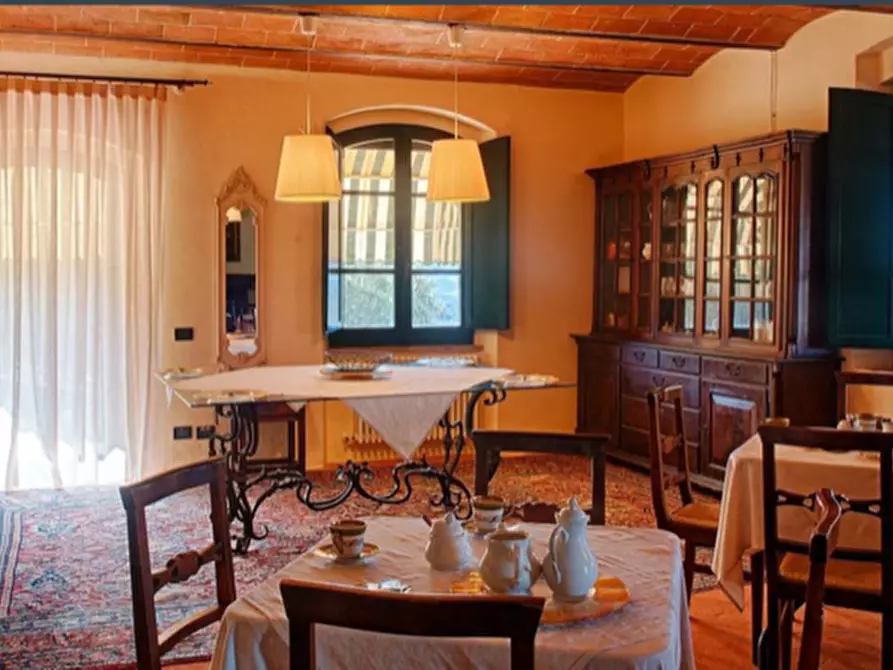 Immagine 23 di Casa colonica in vendita  a Casole D'elsa
