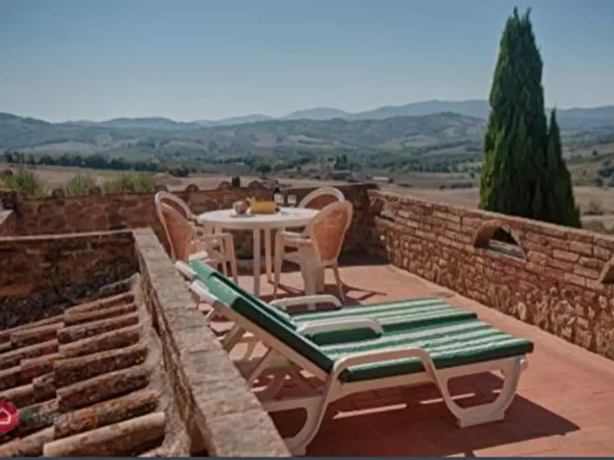 Immagine 5 di Casa colonica in vendita  a Casole D'elsa