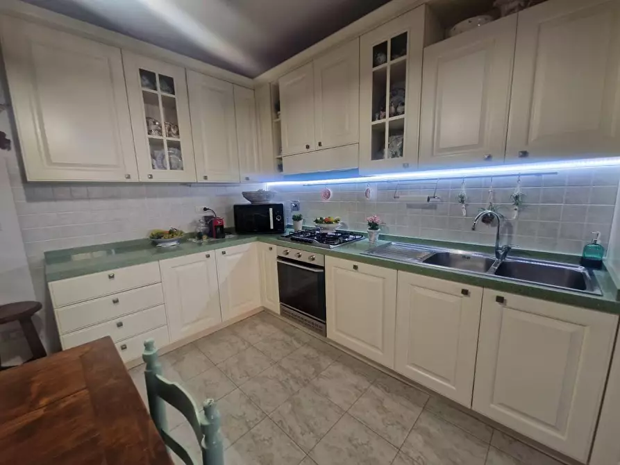 Immagine 9 di Villetta a schiera in vendita  a Rosignano Marittimo