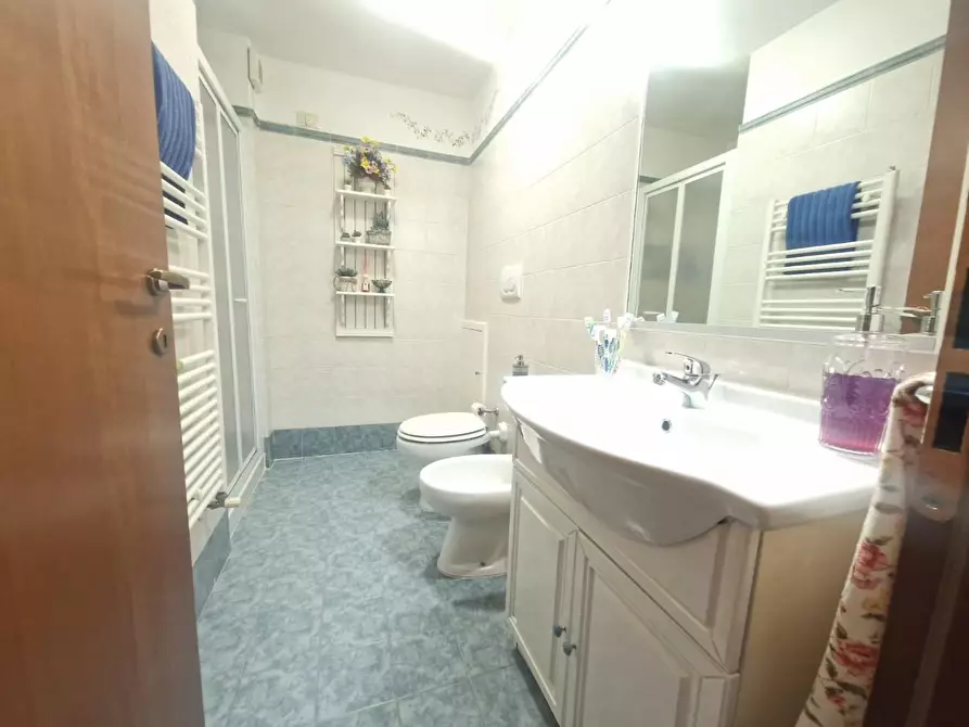 Immagine 15 di Villetta a schiera in vendita  a Rosignano Marittimo